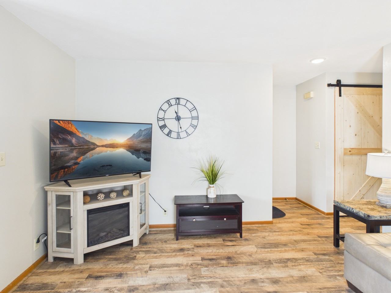 454 N Main St #1 - Photo 6 of 16