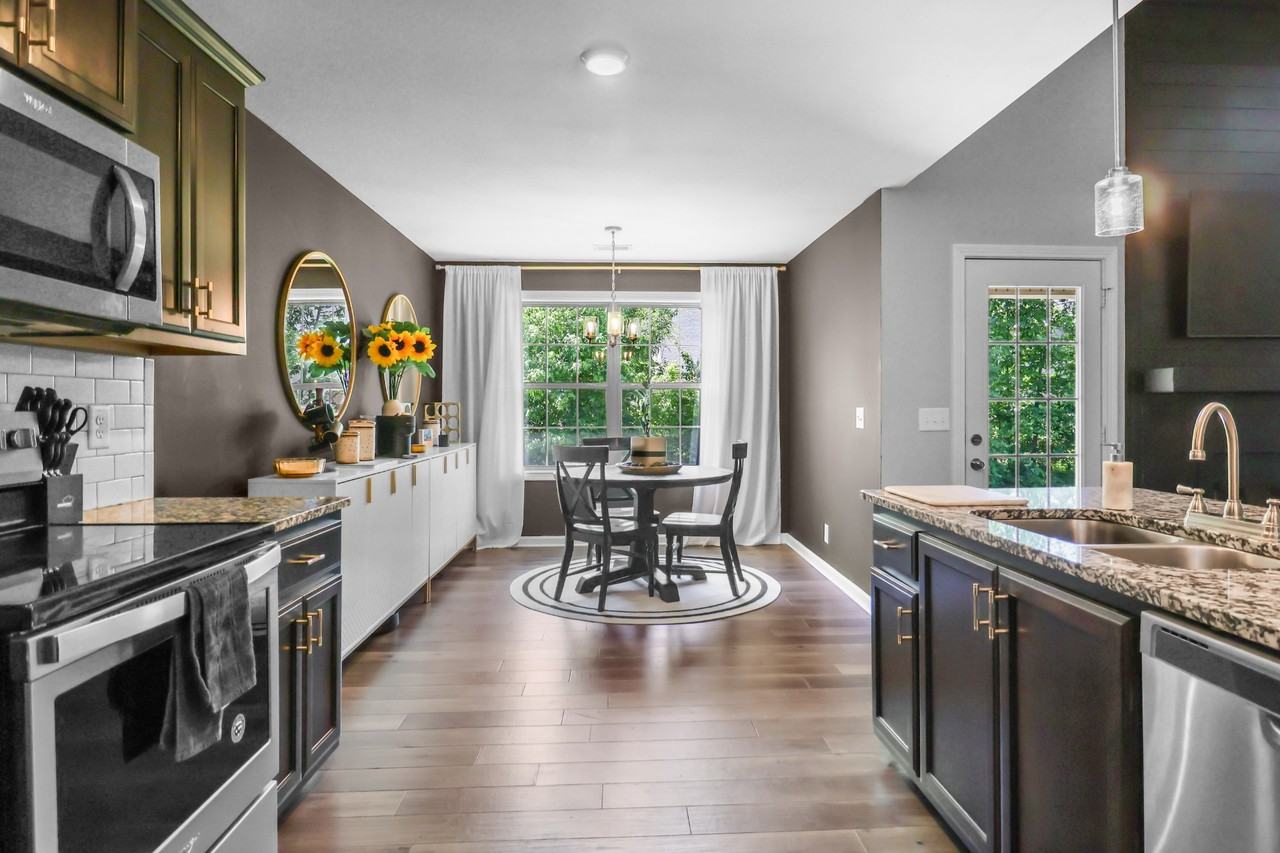 1286 Magnum Dr #1 - Photo 7 of 28