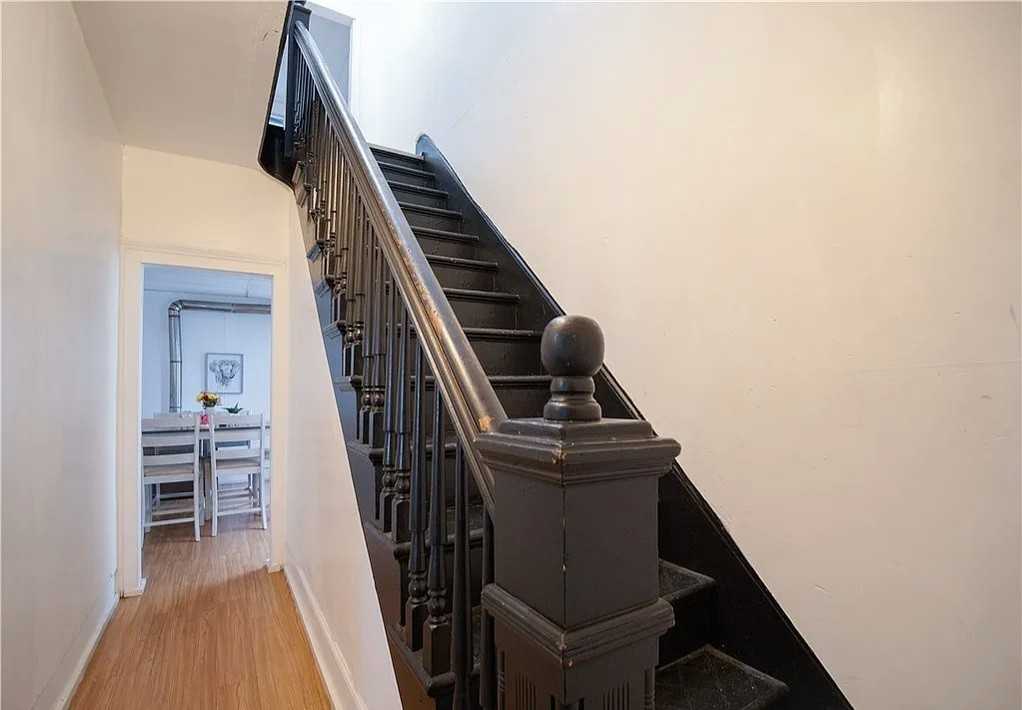 114 Deer St #1 - Photo 5 of 16