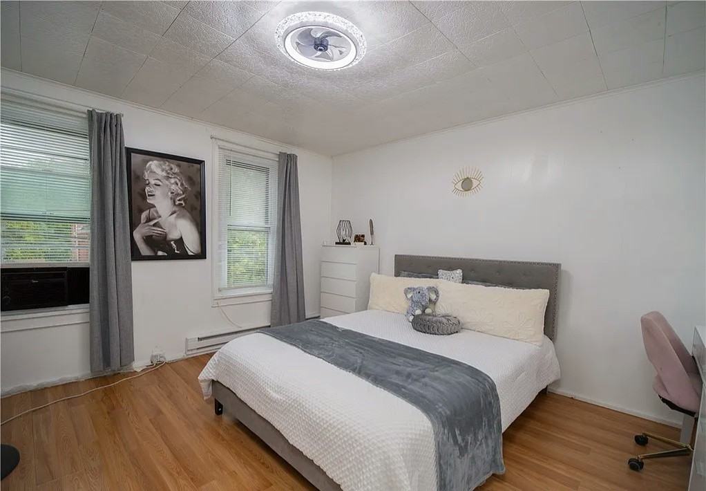 114 Deer St #1 - Photo 6 of 16
