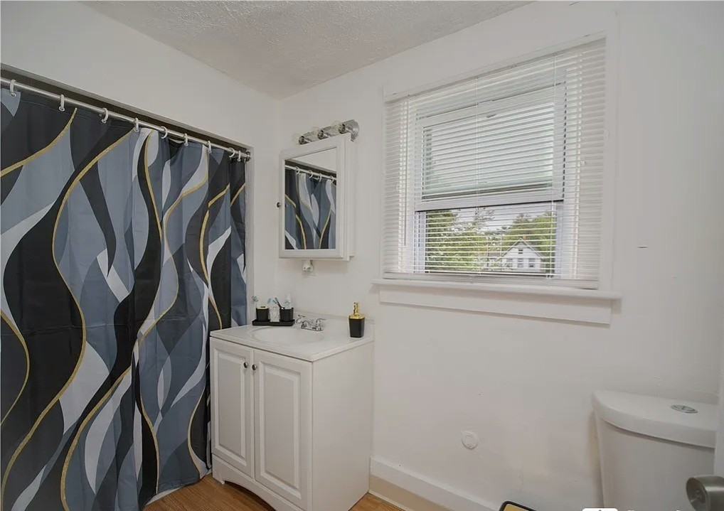 114 Deer St #1 - Photo 7 of 16