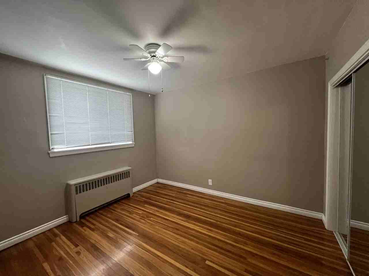 11214 116 St Nw #11 - Photo 5 of 10