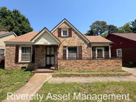 featured image of 2308 Larose Ave #1