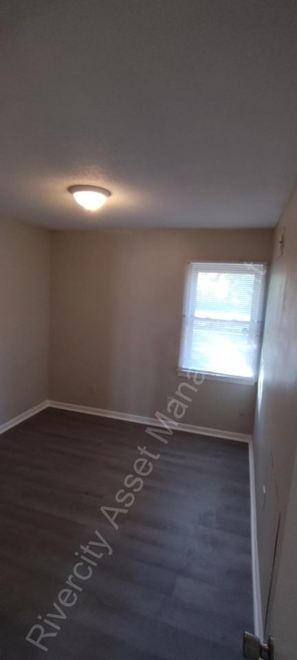 107 Loraine Rd #1 - Photo 7 of 14