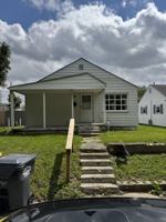 featured image of 415 E 35th St #1