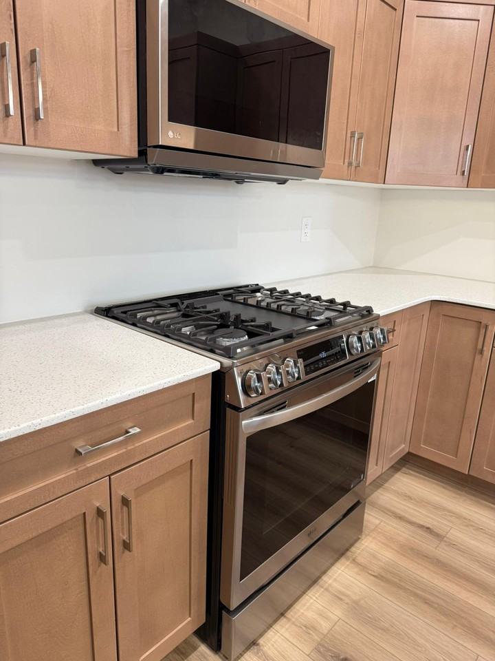 58 Saddle Creek Cove #1 - Photo 4 of 10