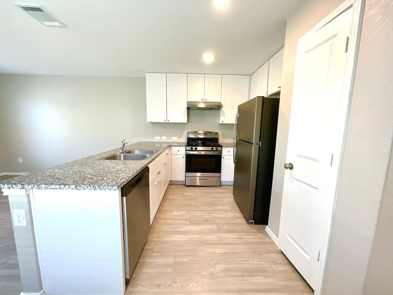 20356 Andalusite Way - Photo 6 of 27