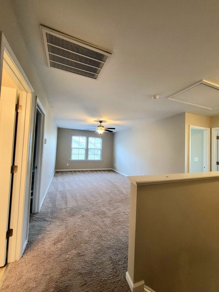271 River Oak St #1 - Photo 6 of 11