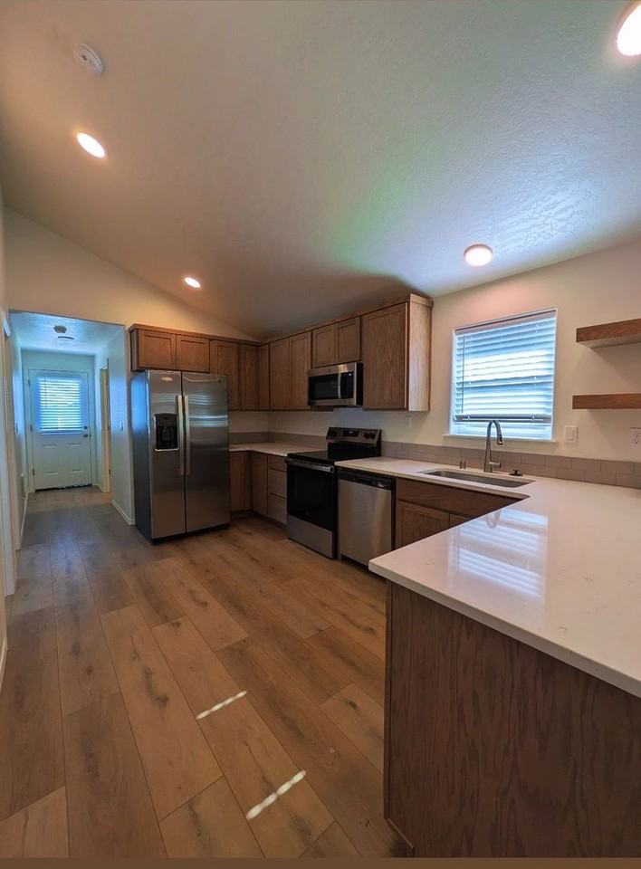 3707 S Quay St - Photo 4 of 5
