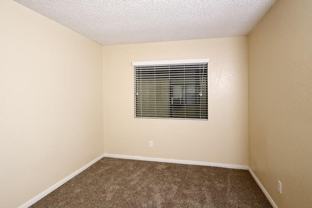 575 Graves Ave - Photo 1 of 1