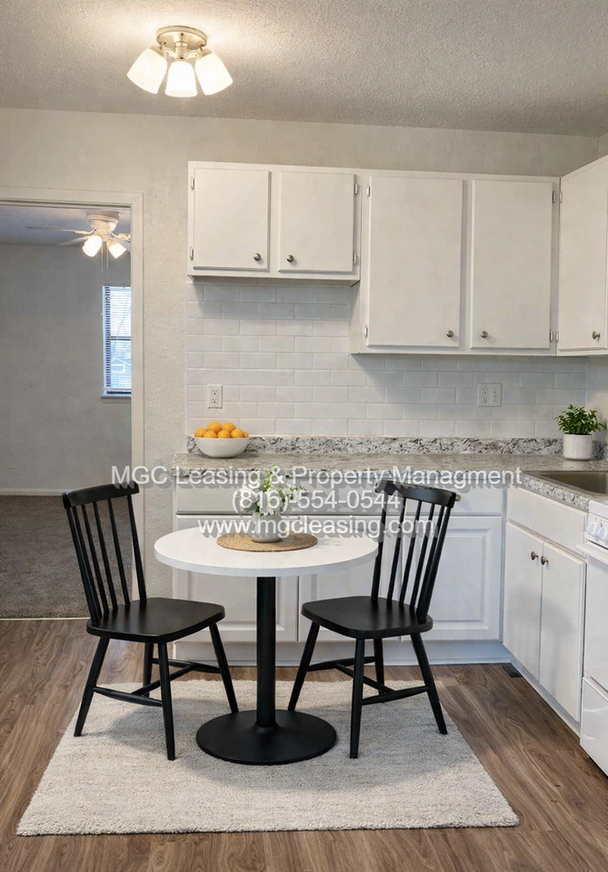 303 Se Grand Ave #1 - Photo 4 of 17