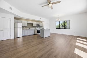 featured image of 100 N Dewey St