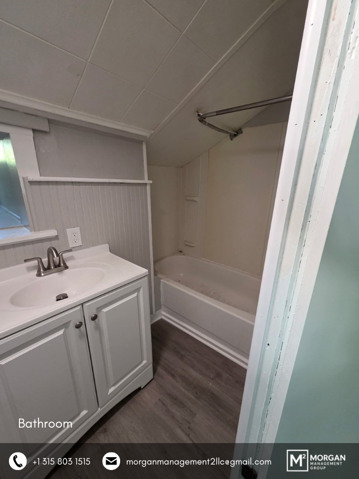 217 Seneca St #2 - Photo 3 of 12