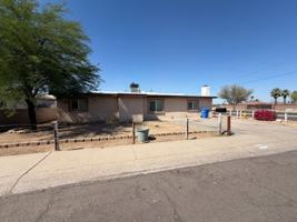 featured image of 2346 E Lynne Ln