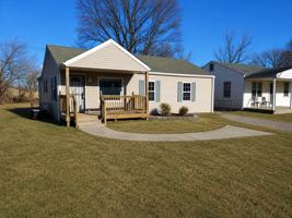 featured image of 237 Nadine St