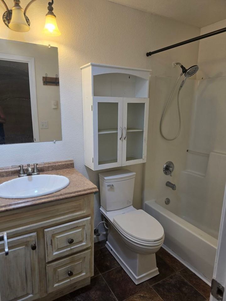 803 Scenic Loop - Photo 4 of 4
