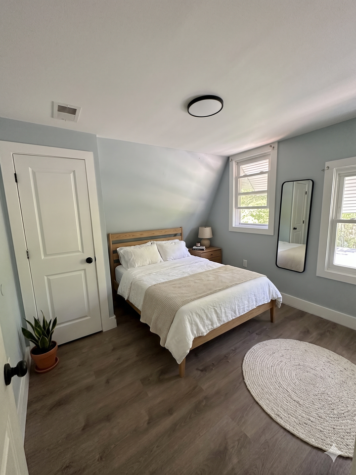 192 S 12th St - Photo 2 of 4