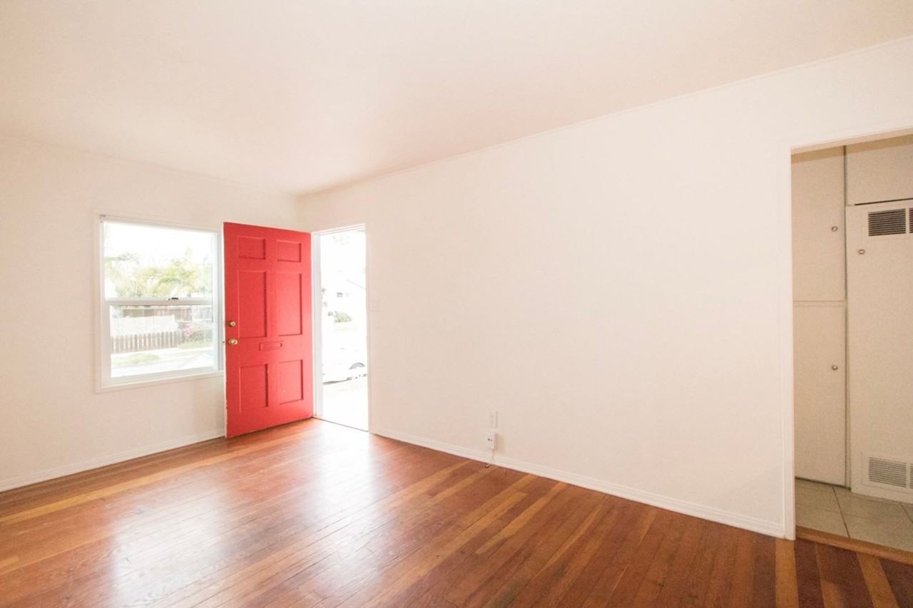 1475 Hornblend St - Photo 3 of 18