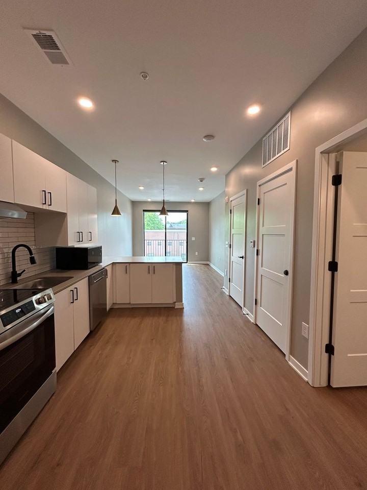 Boho Flats (1440 S. 13th St.) - Photo 2 of 46