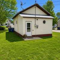 featured image of 204 N Court St