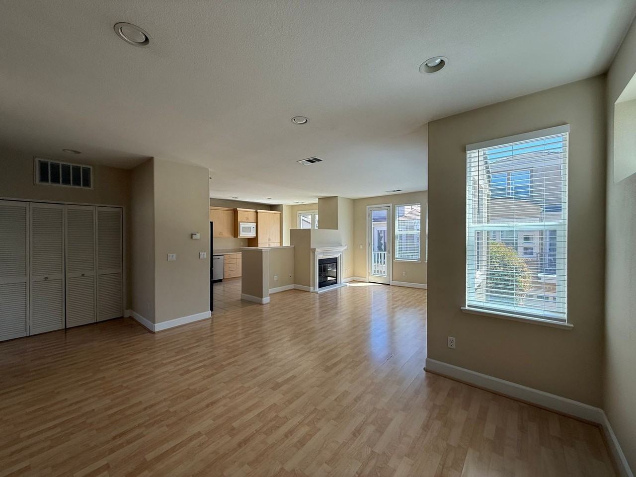 1472 Merrill Pl - Photo 2 of 36