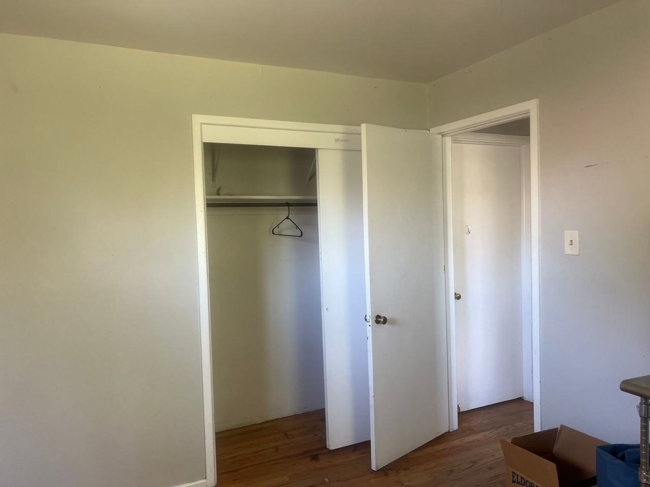 1295 S Ivy Way - Photo 4 of 10