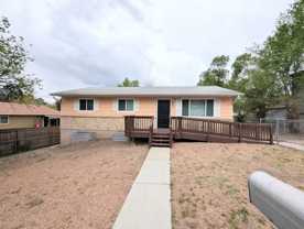 2511 Launcelot Ct - Photo 1 of 1
