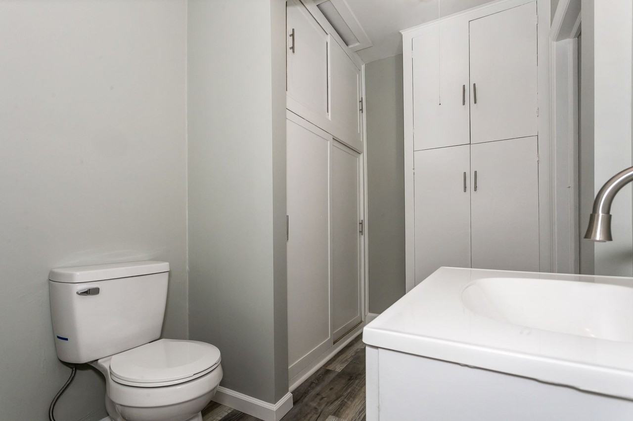 LVL Apartments - Photo 6 of 19