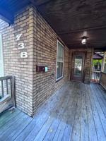 featured image of 738 Fountain St Ne