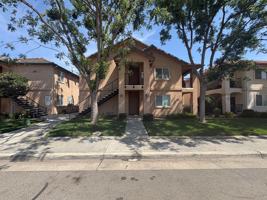 featured image of 2534 W Oriole Ave