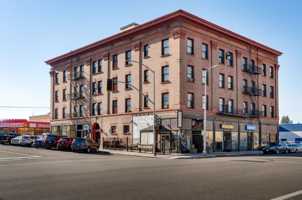 featured image of 106 S Cedar St