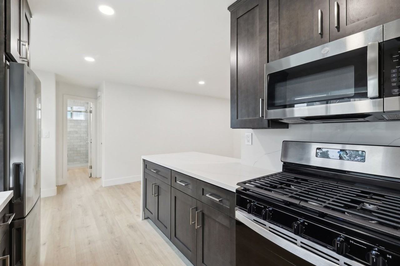 Live Near Ocean Beach! - Photo 7 of 11