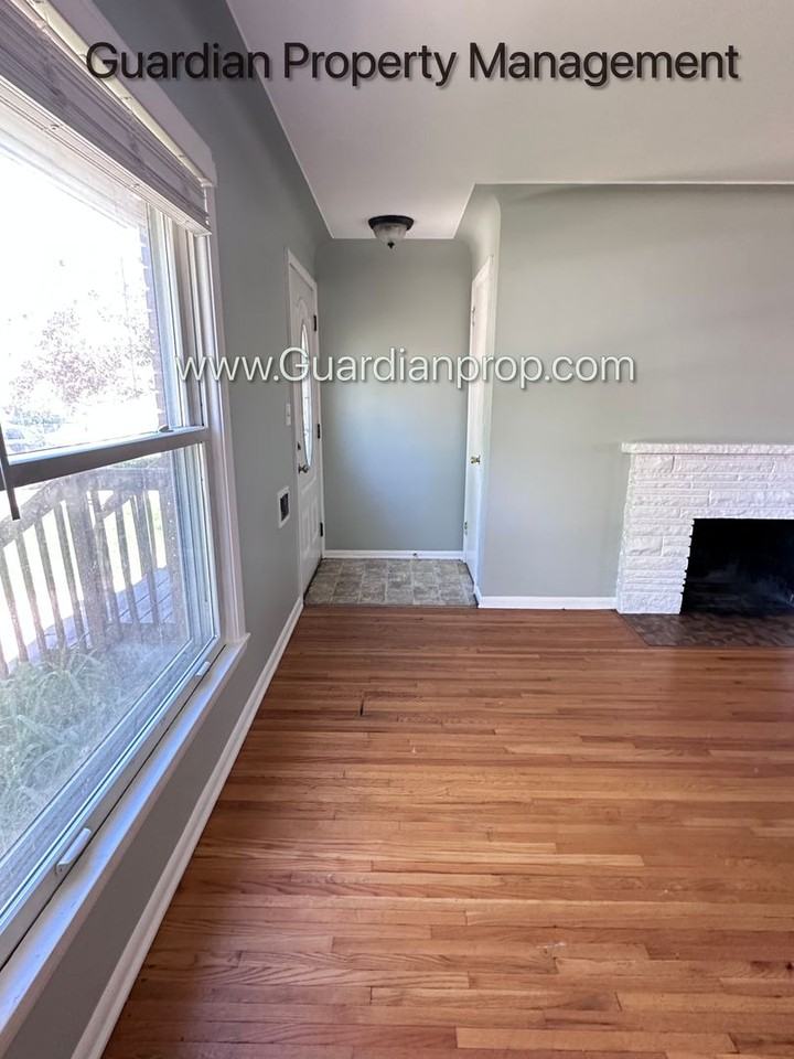6037 Blaisdell Ave #6039 - Photo 4 of 15