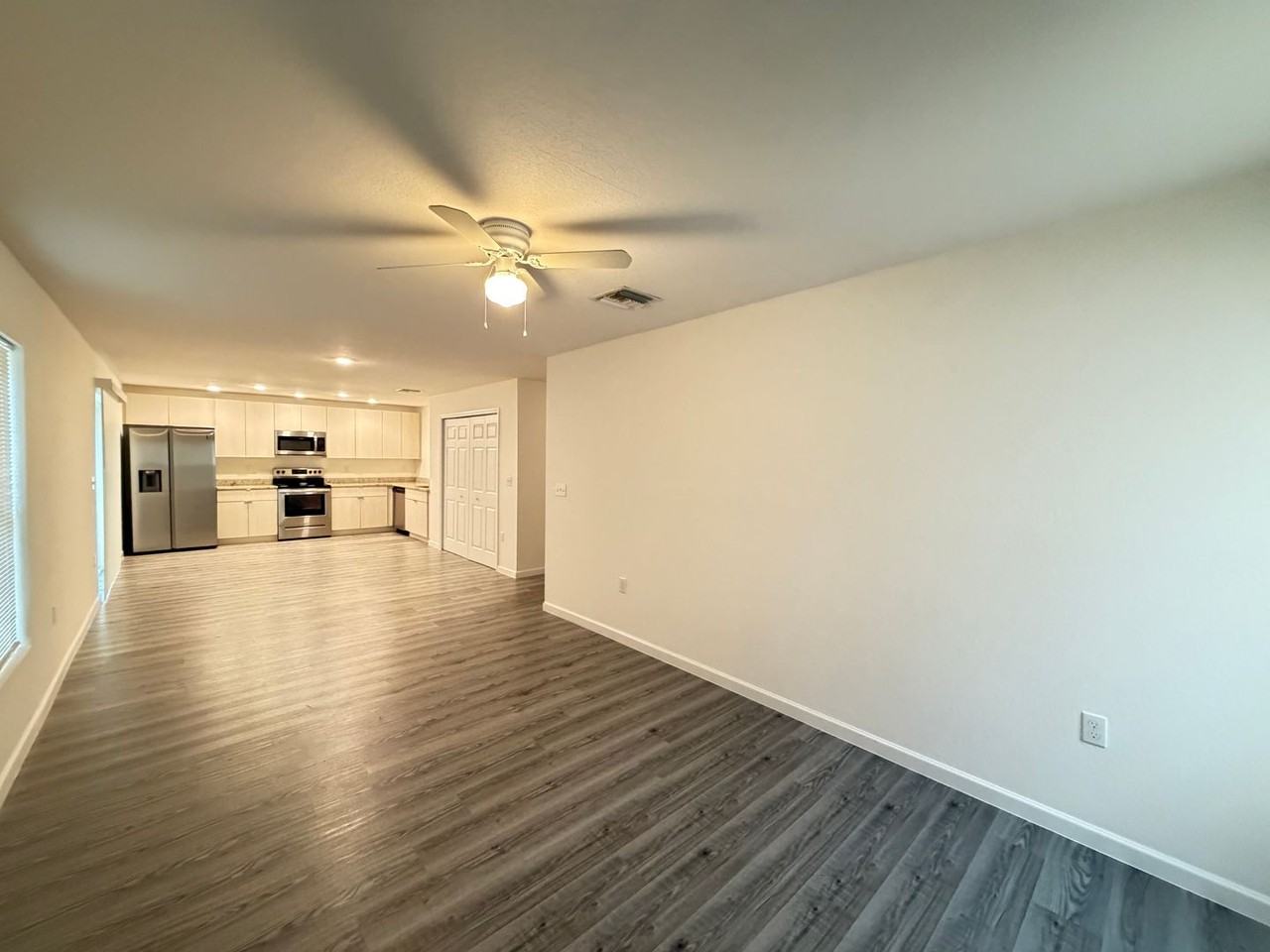 15137 Sw 61st Court Rd - Photo 4 of 20
