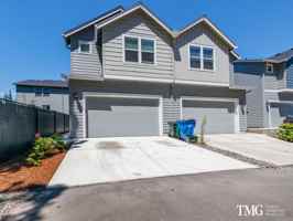 featured image of 3307 E 36th Ct