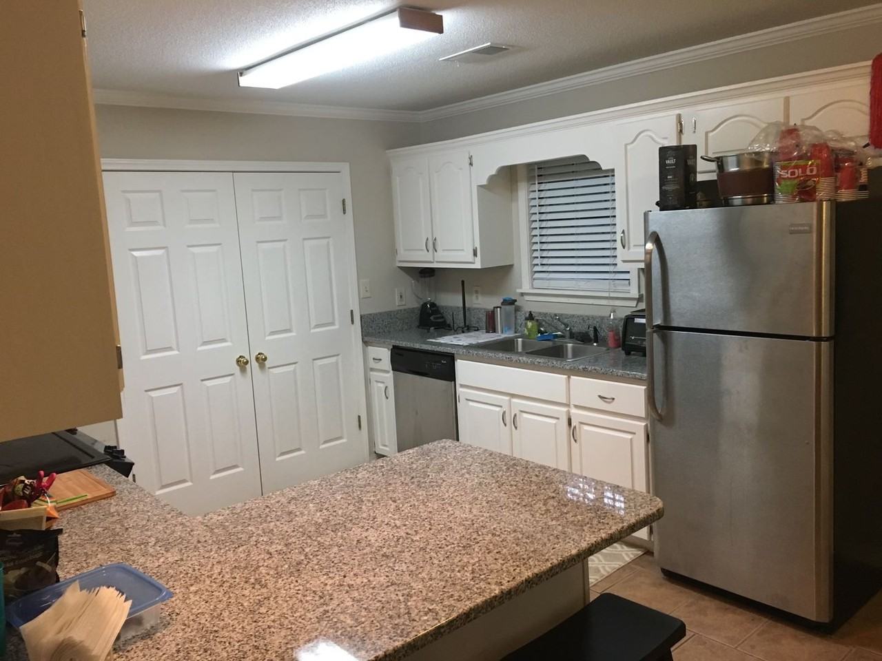 1411 Pierce Ave #C - Photo 2 of 18