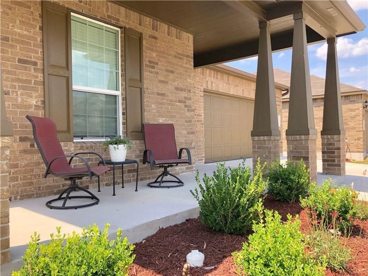 408 Sierra Mar Loop - Photo 3 of 23
