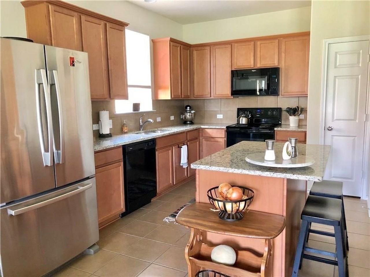 408 Sierra Mar Loop - Photo 5 of 23