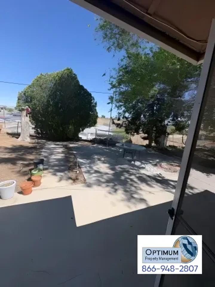16709 City View Dr - Photo 3 of 22