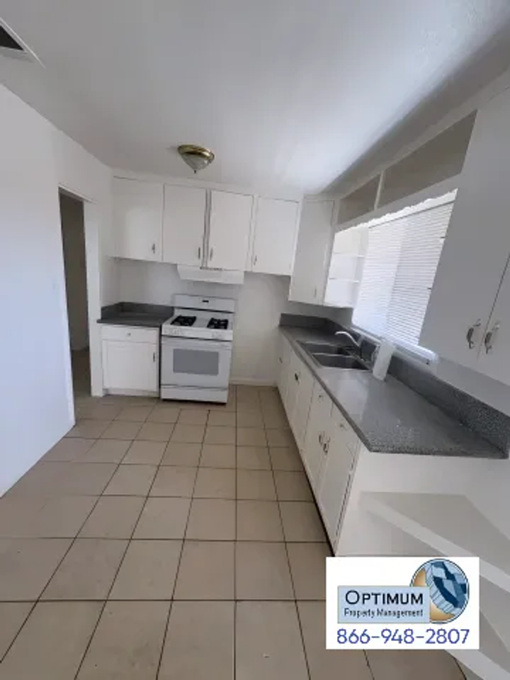 16709 City View Dr - Photo 7 of 22