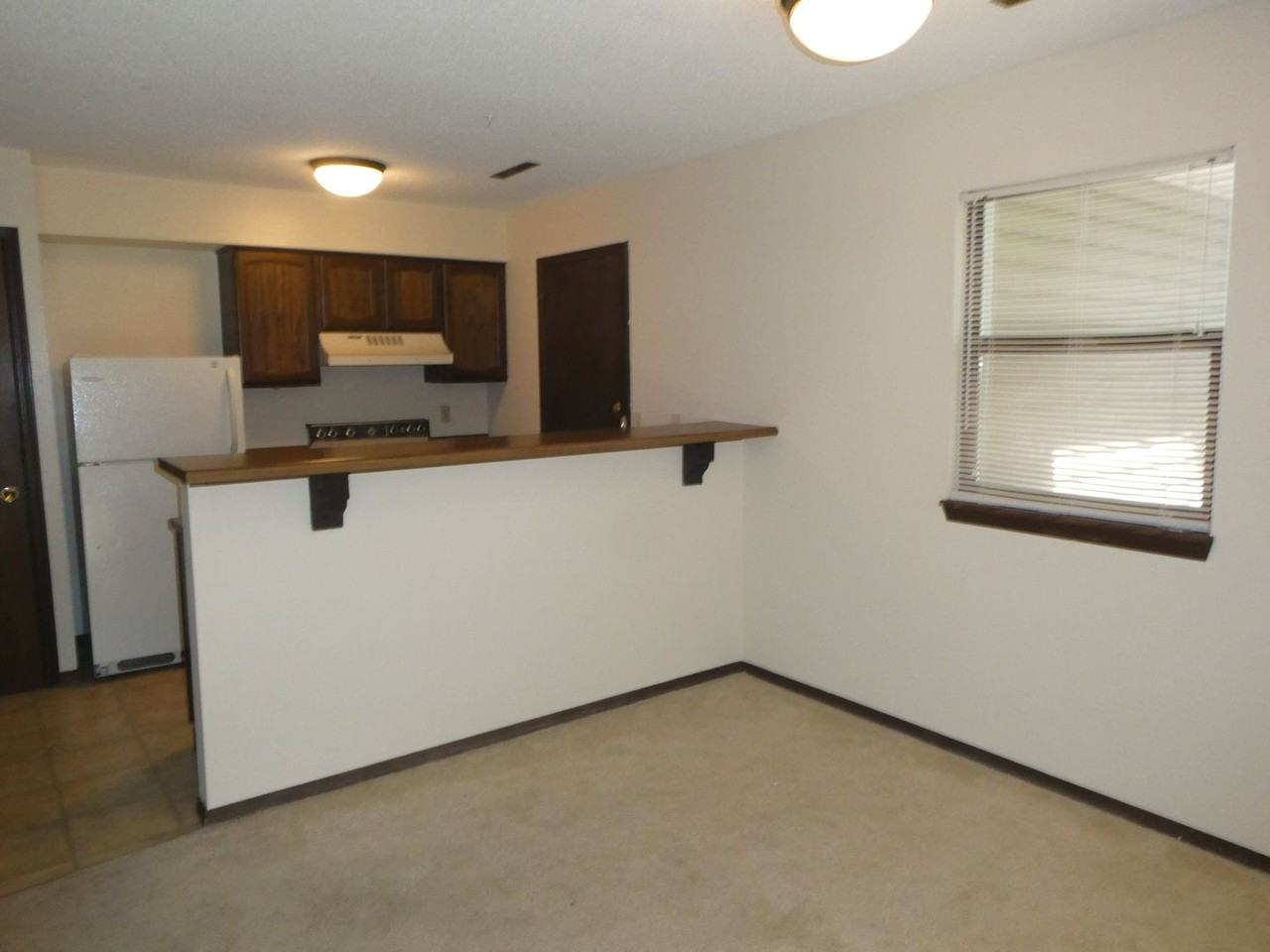 4608 W Knox Dr - Photo 5 of 18