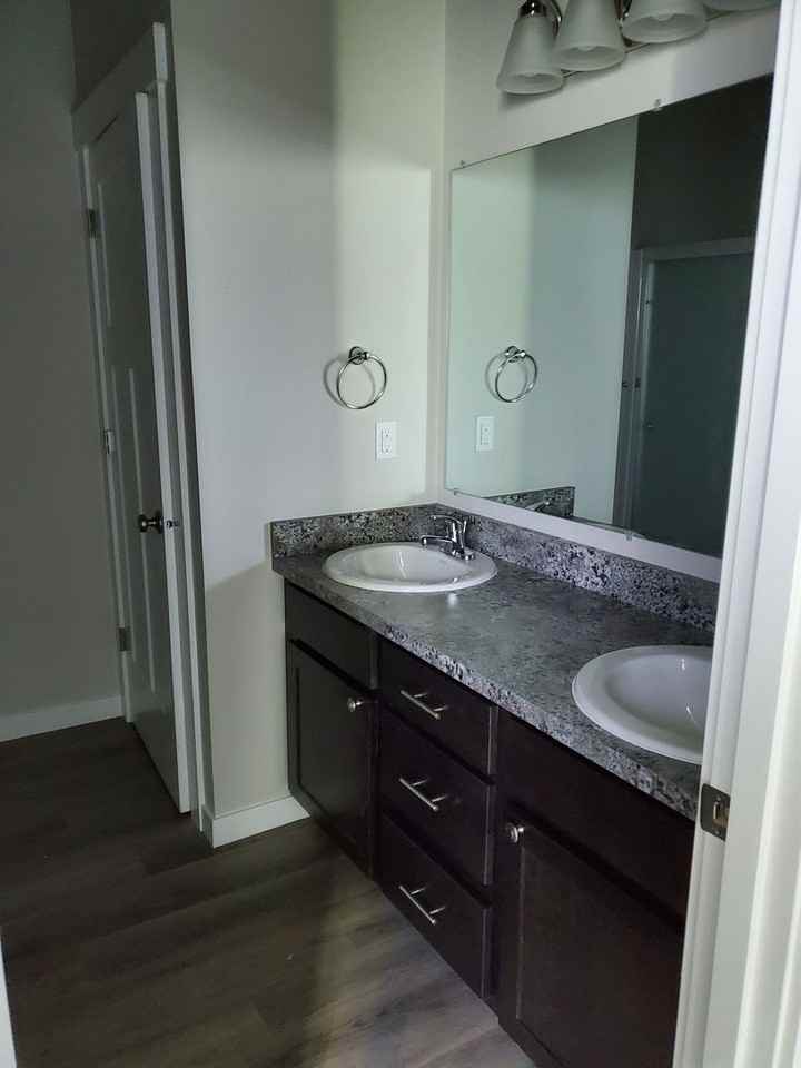 1004 W Kristine St - Photo 3 of 14