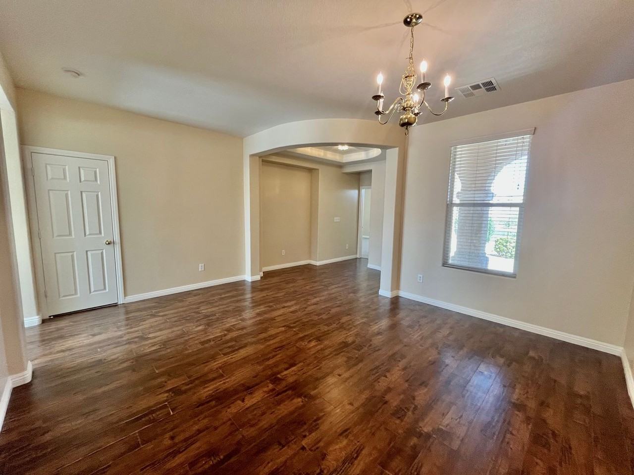2653 Cattrack Ave - Photo 5 of 45
