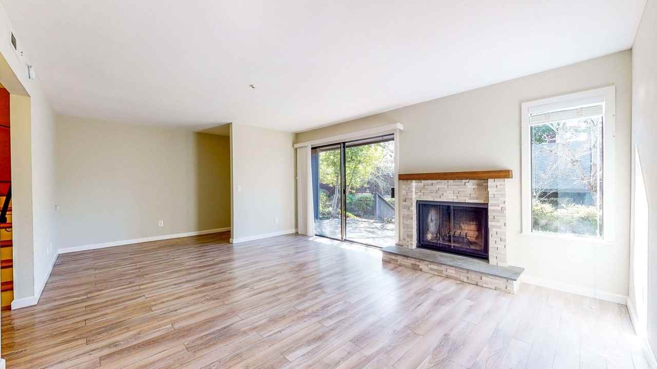 372 Los Alamos Rd - Photo 4 of 50