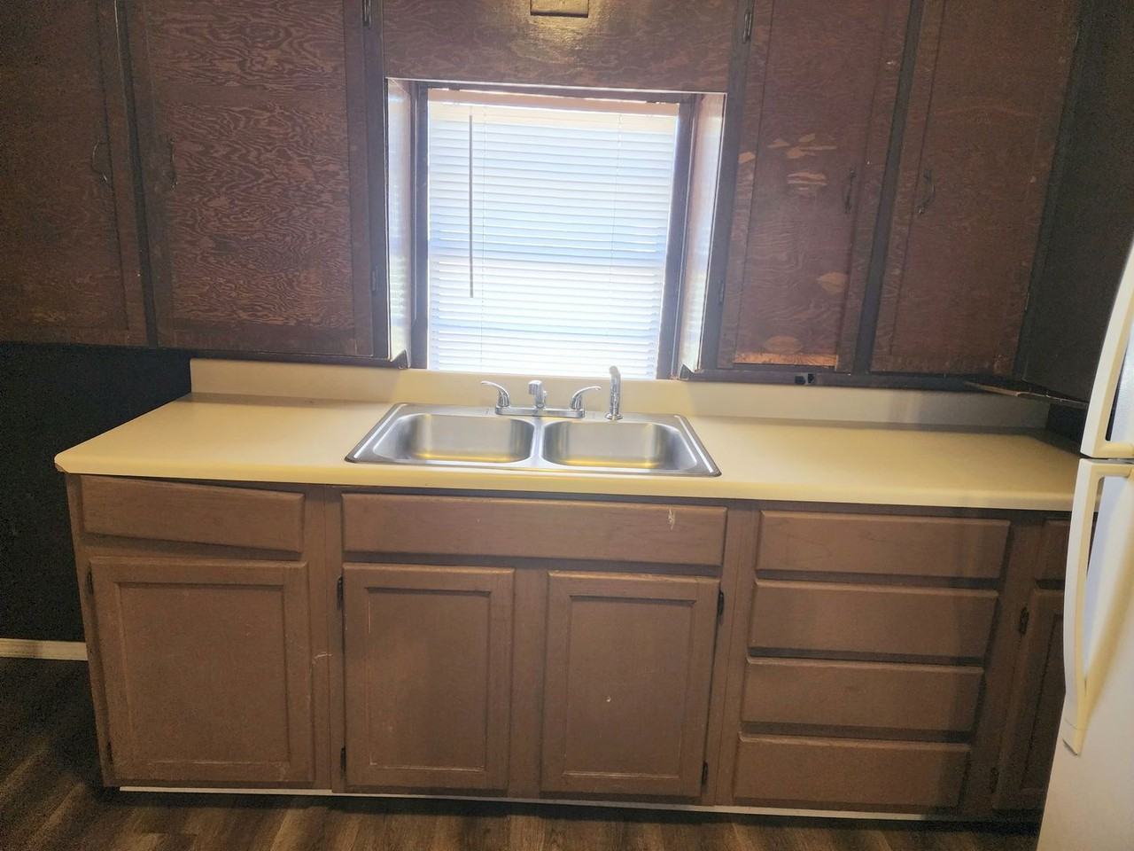 1234 N Abilene Ave - Photo 4 of 23