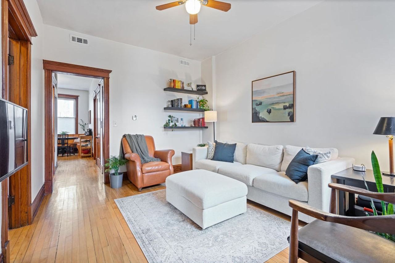 2638 W Rice St - Photo 2 of 13
