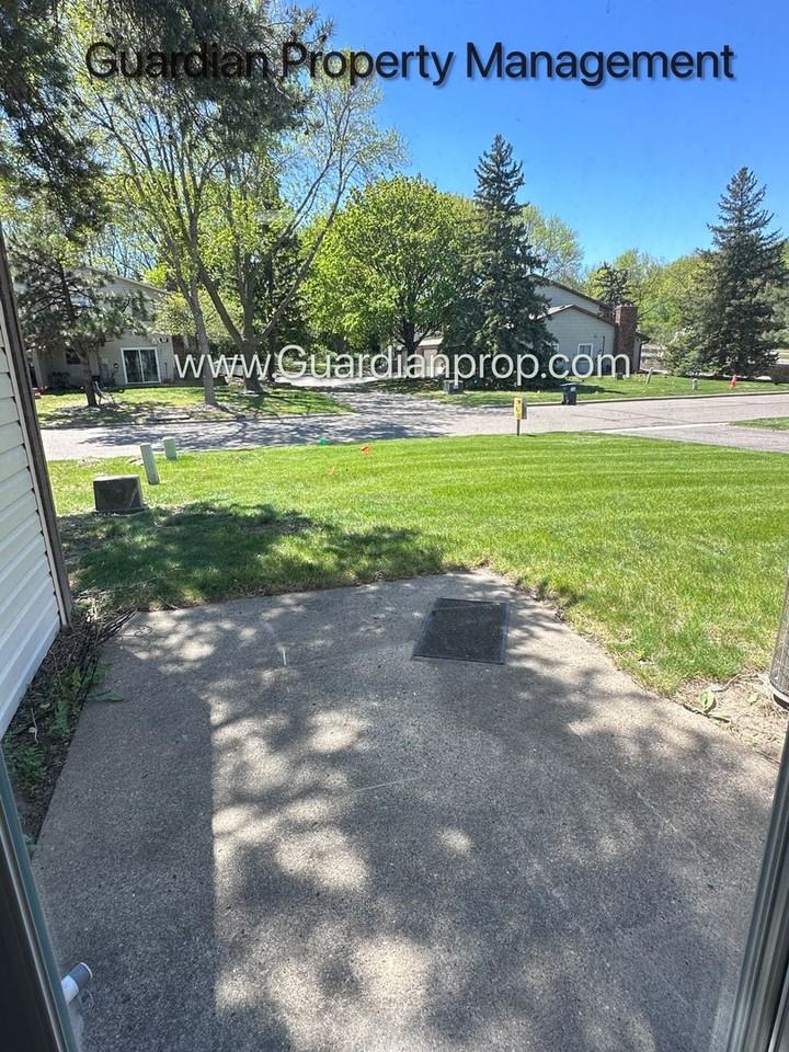 1808 Knox Dr - Photo 6 of 23