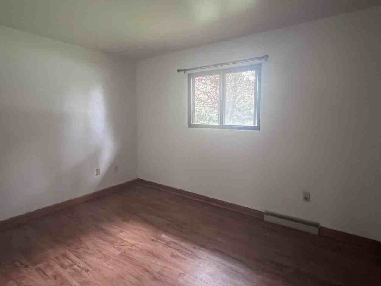2634 N Salisbury St - Photo 6 of 12