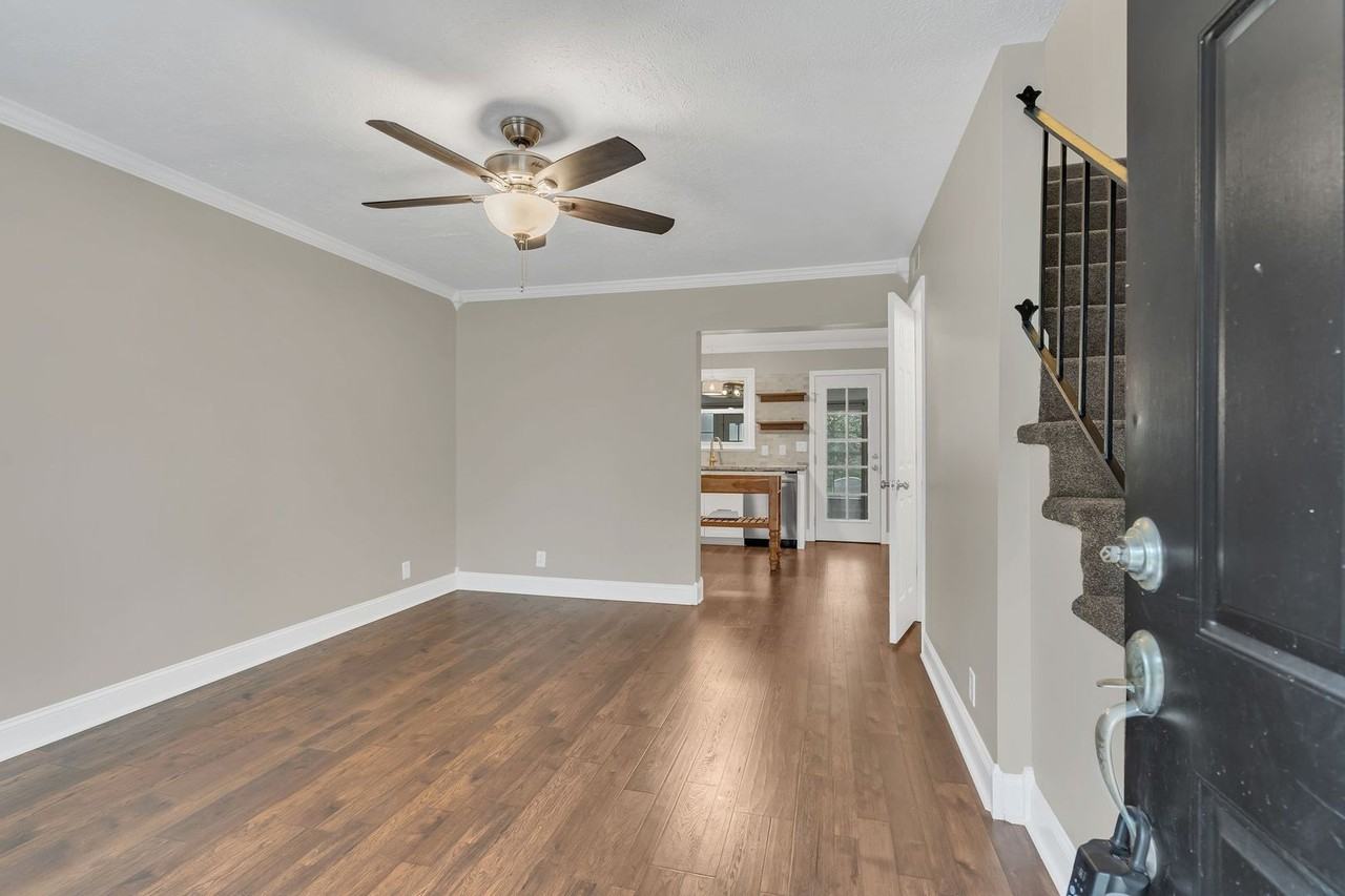 511 Nall Ave - Photo 5 of 32