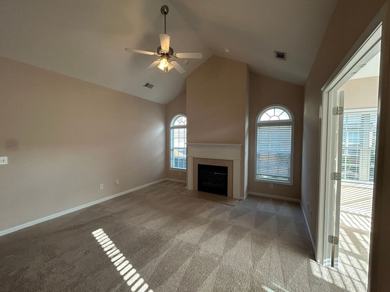 4449 Caleb Xing - Photo 3 of 16